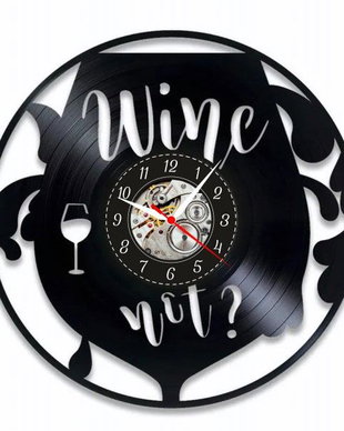 WINE NOT!-ceas de perete