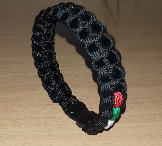 Brățară negru cu tricolor paracord cu închizătoare trident