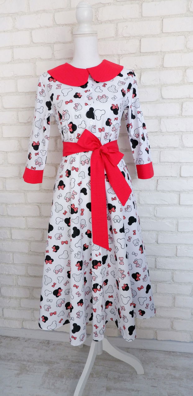 Rochie Camasa Minnie cu Guler Mare Rotund