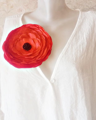 brosa floare rosie gigant 16 cm
