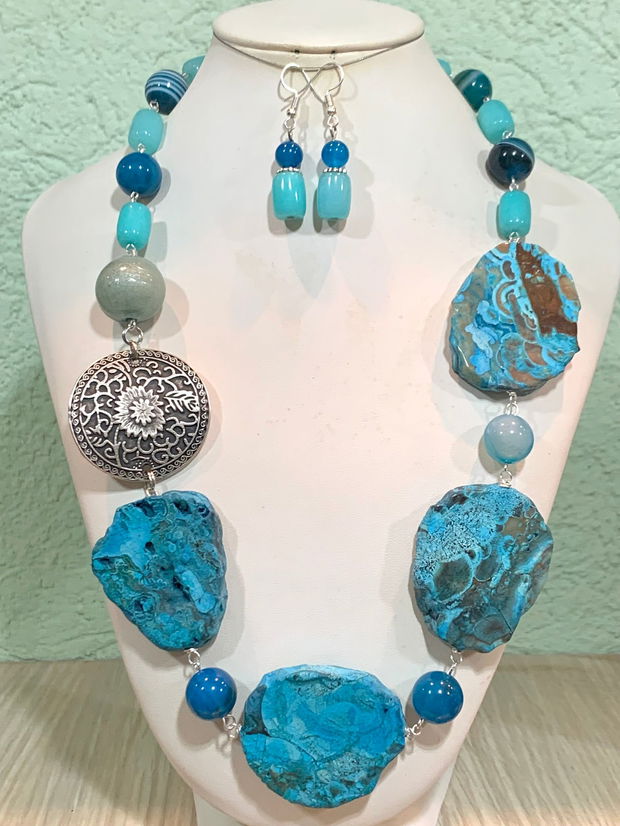 SET~TURQUOISE WATERS~Calsilica,agate,jad,zamac argintat