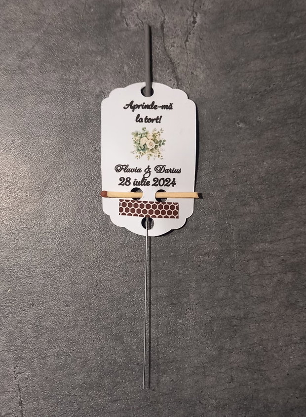Artificii tort cu eticheta personalizata