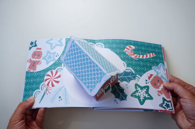 Carte DIY pop-up pentru copii - Crăciun