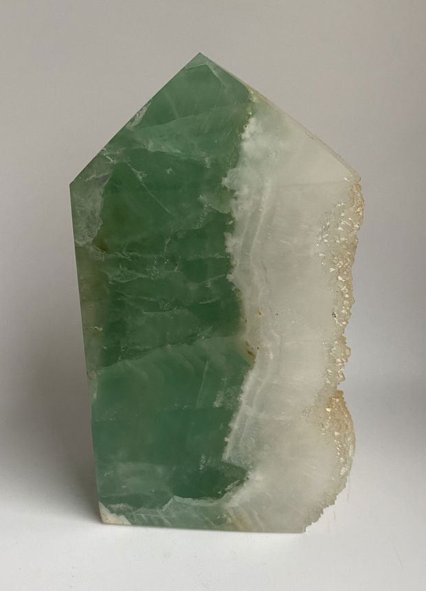 Fluorit Verde - Obelisc Piatra Bruta