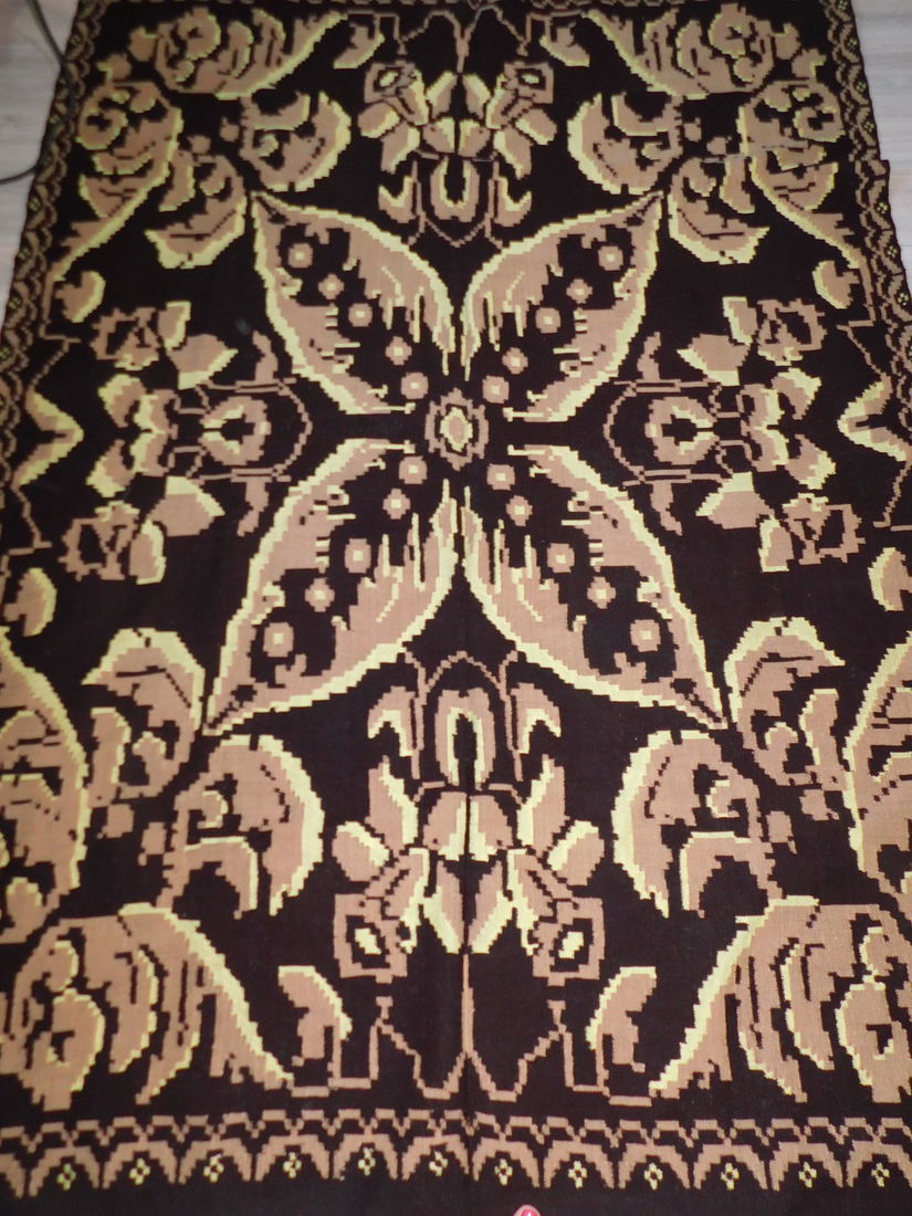 Covor original  vintage ,  lina 100 %,tersut in razboi,  Transilvania  intre 1950 - 1955