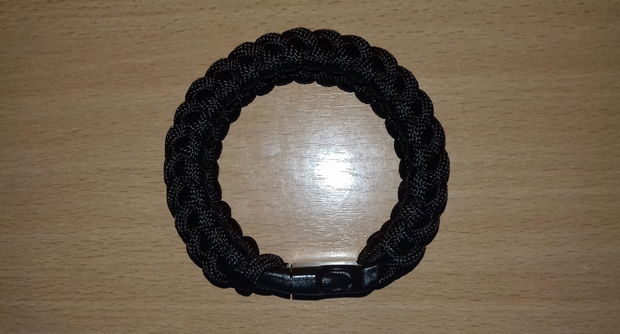 Brățară paracord negru Aquarius cu închizătoare trident