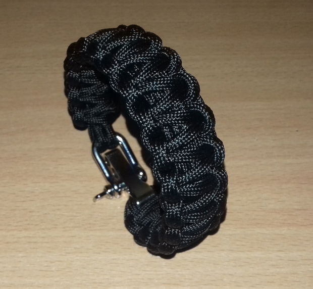 Set paracord negru brățară și breloc