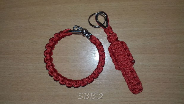 Set paracord roșu brățară și breloc