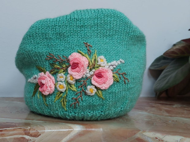 Căciulă verde menta