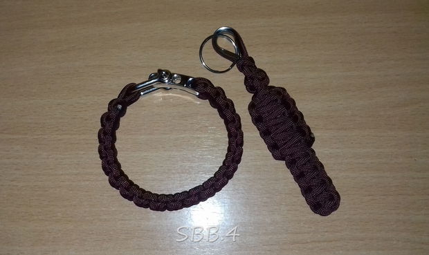 Set paracord roșu brățară și breloc