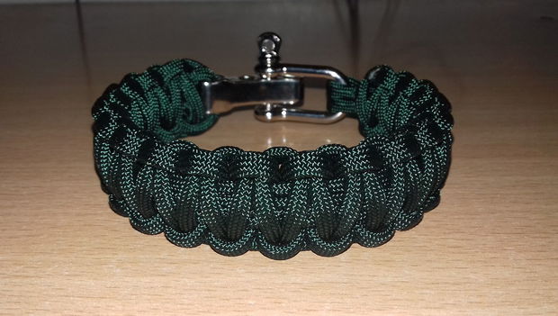 Set paracord roșu brățară și breloc