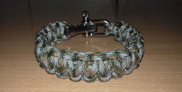 Set paracord roșu brățară și breloc