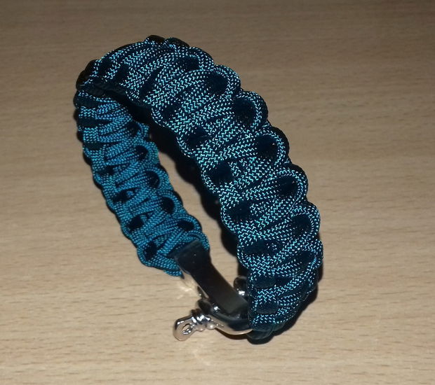 Set paracord roșu brățară și breloc