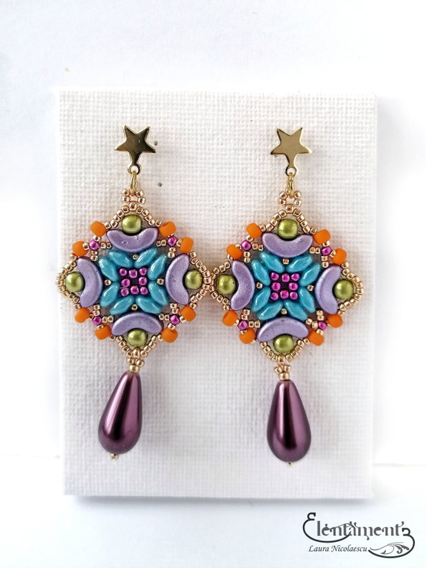 Cutia de bomboane - cercei multicolori
