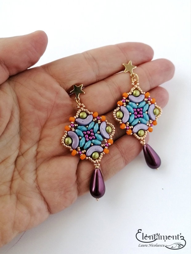 Cutia de bomboane - cercei multicolori