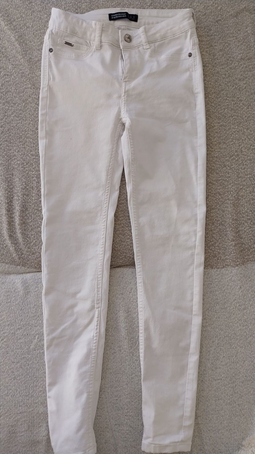 Pantaloni albi Zara