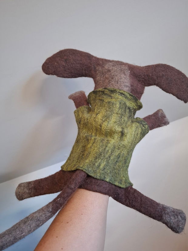 Marionetă din  lănă/Hand Puppet from wool.