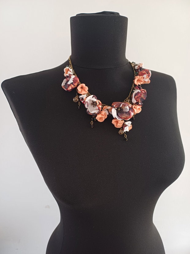 Colier floral scurt "Autumn Vibes"