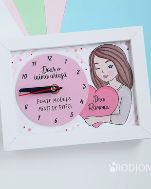 Ceas pentru educatoare pictat manual personalizat cu mesaj