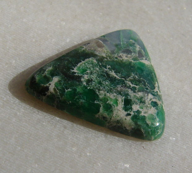 Cabochon variscit aprox 26x25x5 mm