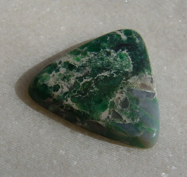 Cabochon variscit aprox 26x25x5 mm