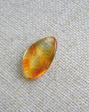 Chihlimbar slefuit (PCH)