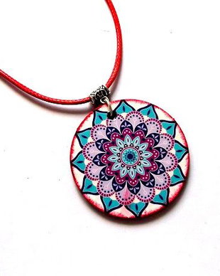 colier lemn mandala 47042