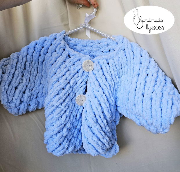 Cardigan pufos pentru bebe/copii de 12-18 luni