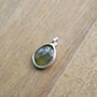 Mini pandantiv peridot in rama argint (PCH 2-2)