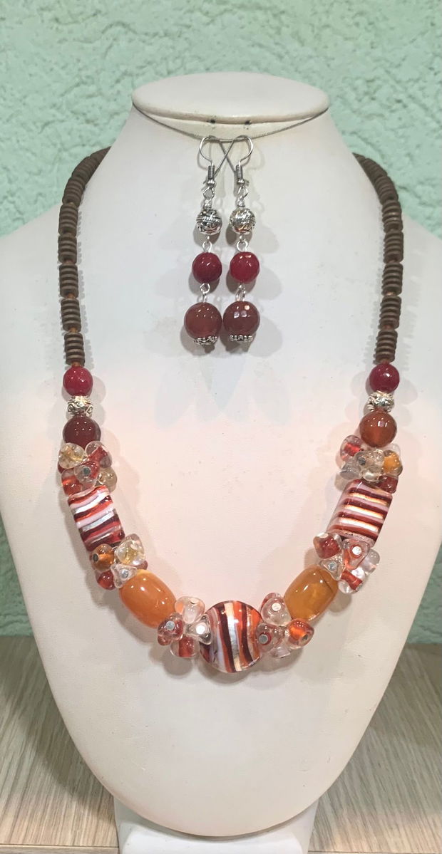 SET~RED CANDY~lampwork,agate,jad,hematit,zirconia,accesorii argintii