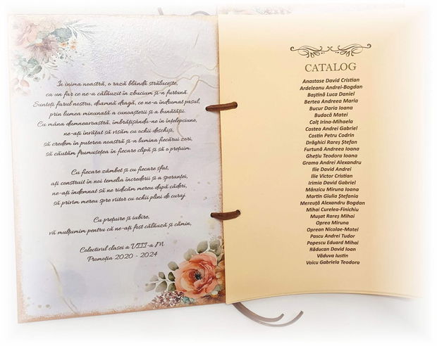 Agenda / album / jurnal personalizat pentru doamna invatatoare / educatoare / diriginta / profesoara, tema Carti si Flori, lila