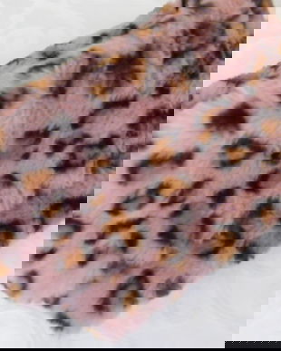 Guler calduros blana artificiala