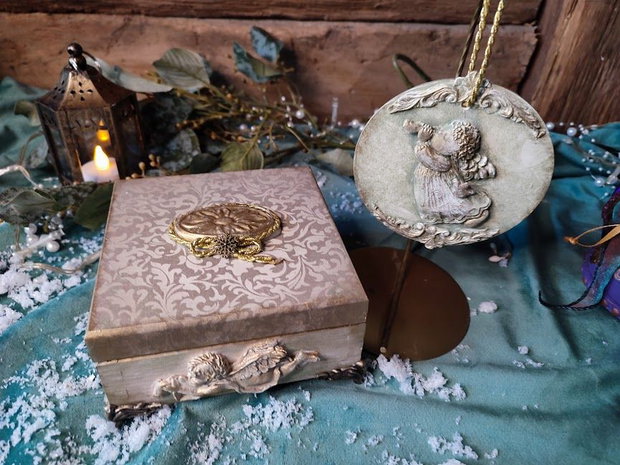 Set caseta si decoratiune-Vintage Christmas