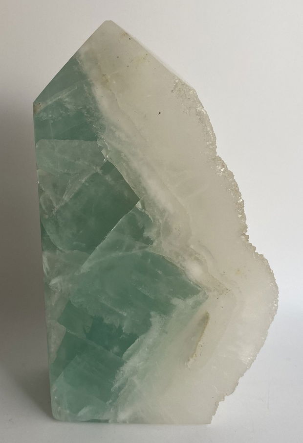 Fluorit Verde - Obelisc Piatra Bruta