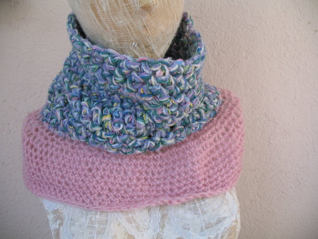 Accesoriu/guler/fular crosetat