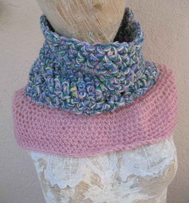 Accesoriu/guler/fular crosetat
