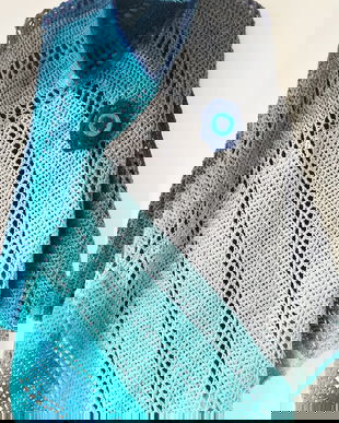 poncho / sal  crosetat in nuantele cerului