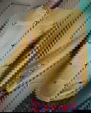 Pulover 50% lână, cu nasturi metalici