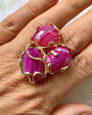 Inel zamac aurit & agate ciclam