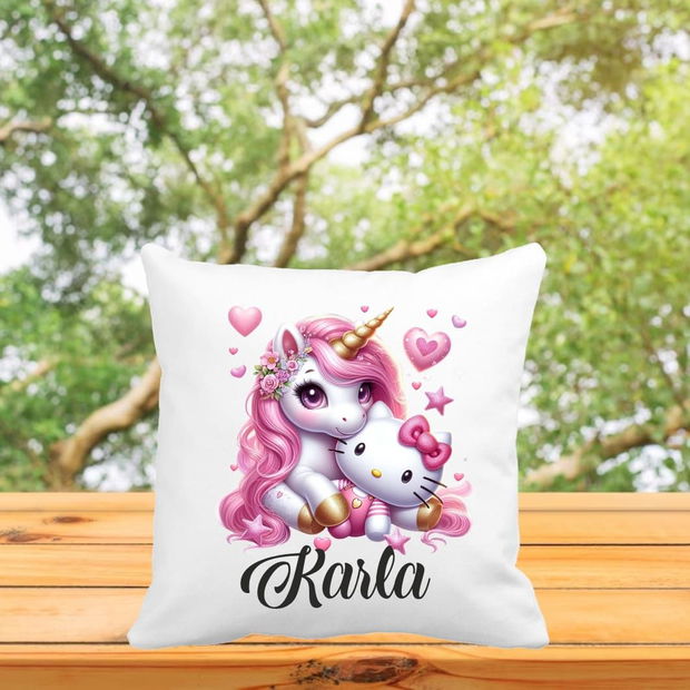 Perna personalizata cu nume, Gradinita, Unicorn, Hello Kitty, 40×40 cm, PGR038