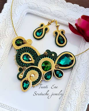 Set verde emerald cu cristale, Set soutache