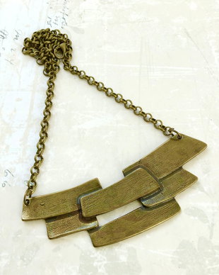 Colier medieval Zamac bronz