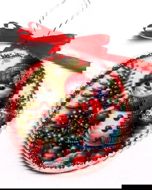 glob pe lemn cu om de zapada 47211