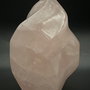 Cuart Roz - Sculptura piatra semipretioasa