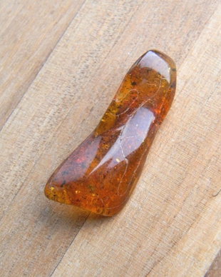 Chihlimbar slefuit (PCH 3)