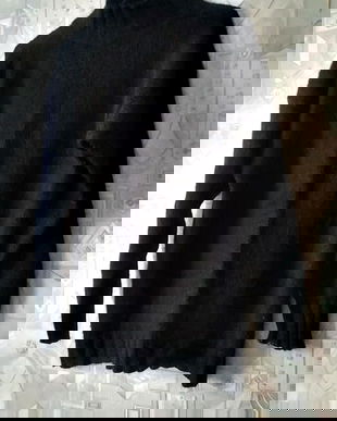 pulover negru de lana , XL