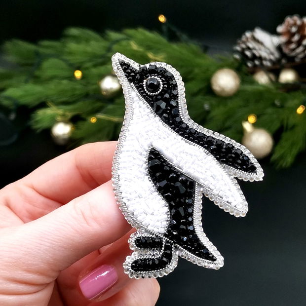 Broșă pinguin - Simfonie Arctică