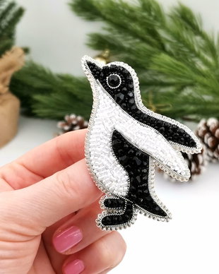 Broșă pinguin - Simfonie Arctică
