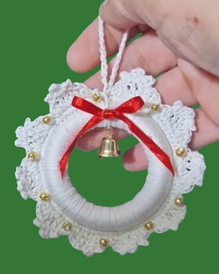 Minicoronite ornament brad