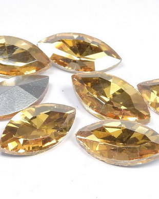 Cabochon din sticla, horse eye, 18x9 mm, golden shade